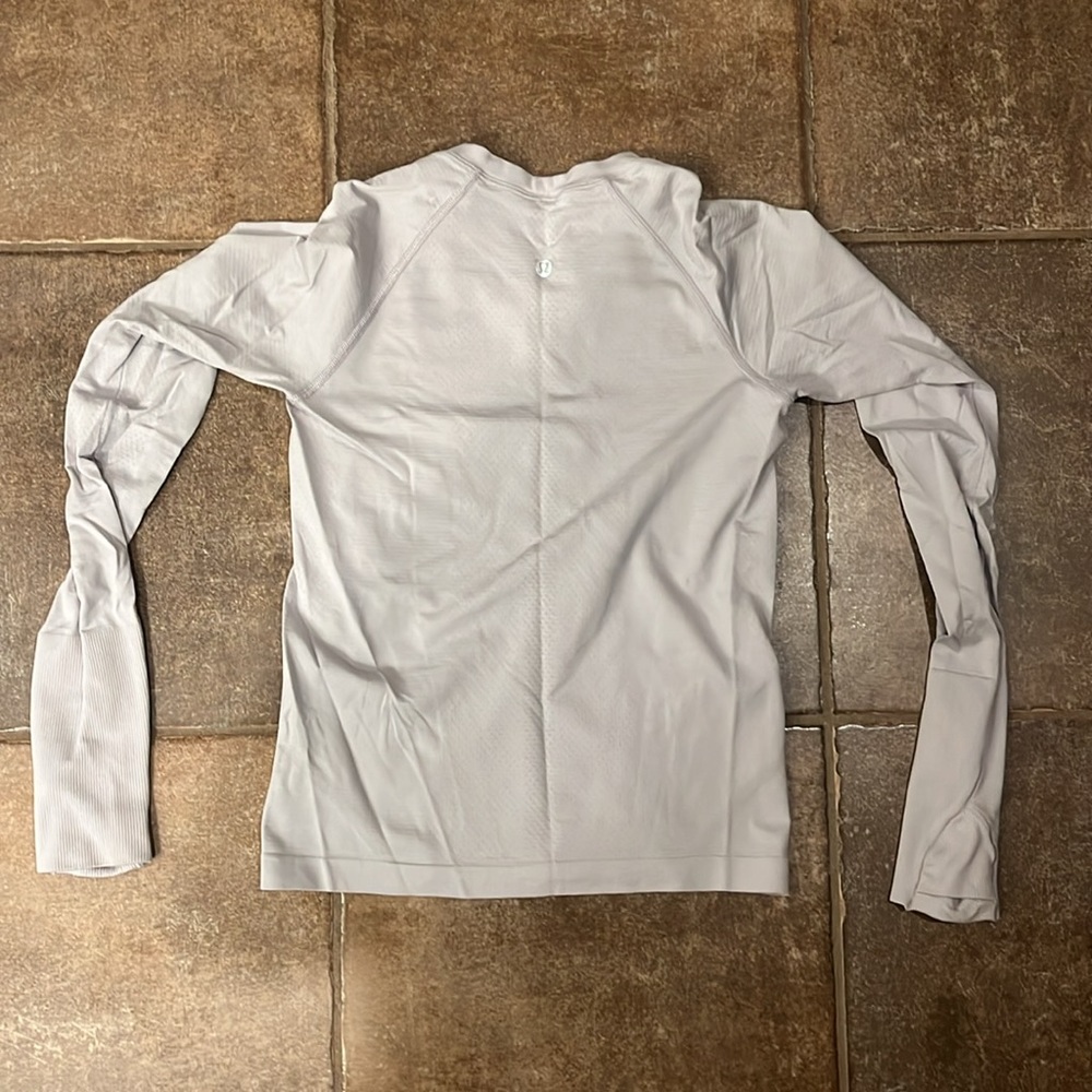 Lululemon Swiftly Tech *Race Length Size 4 Color … - image 3